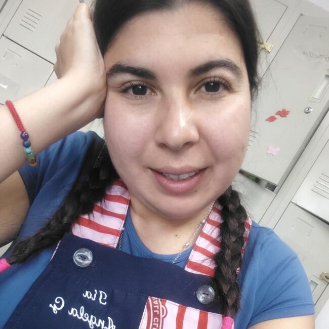 Babysitter in Puente Alto: Angela