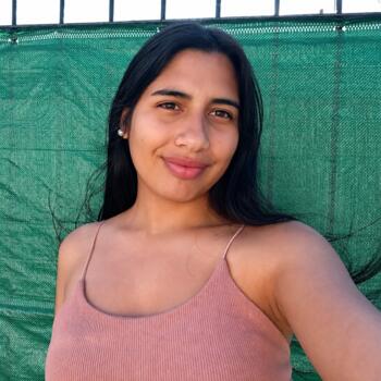 Babysitter in San Fernando: Celeste