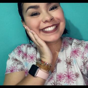 Niñera Heredia: Karla Fiorella