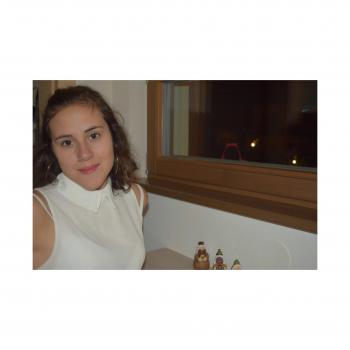 Babysitter Berzo Demo: Martina