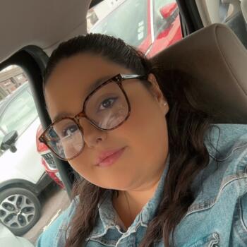 Babysitter in Villefargeau: Angélique