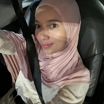 Babysitting job in Bandung: Noa