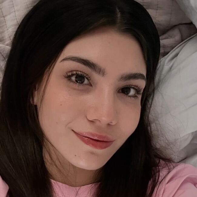 Babysitter in Guadalajara: Isis