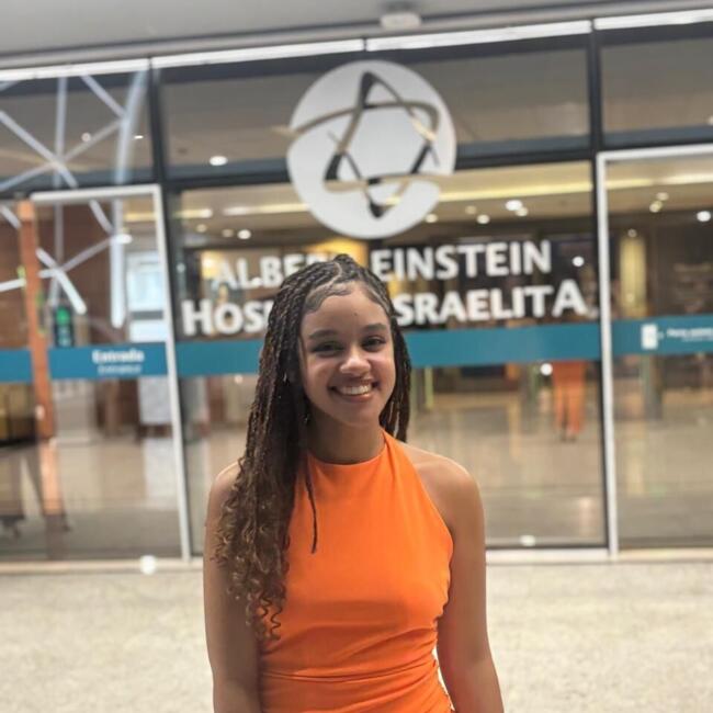 Babá em São Paulo: Nicole