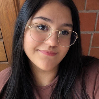 Babá em Fortaleza: Isabela