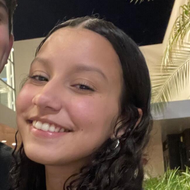 Babysitter in Porto Alegre: Maria Eduarda