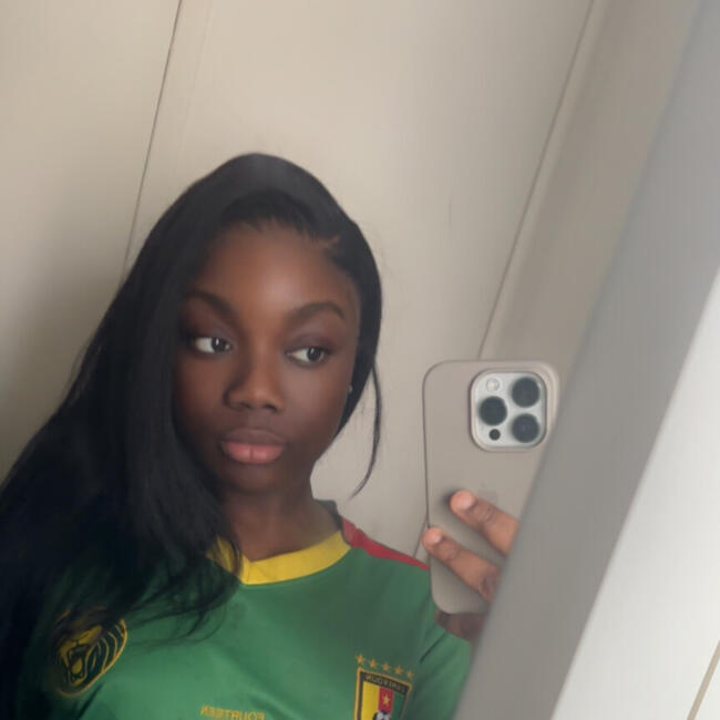 Babysitter in Limoges: Rebecca