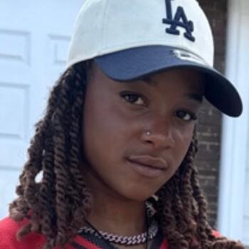 Babysitter in Brentford: Jada