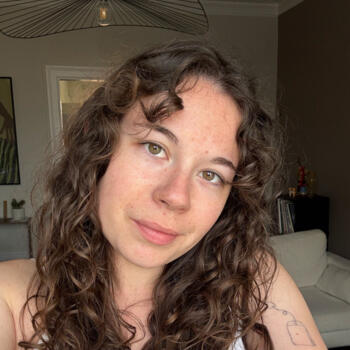 Babysitter in Limoges: Eva