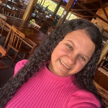 Babysitter in São José de Mipibu: Samara