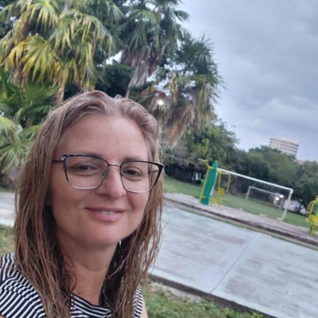 Babysitter in Cancún: Maria Andrea