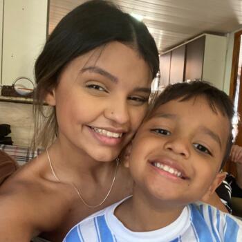 Babysitter in Curitiba: Juliana