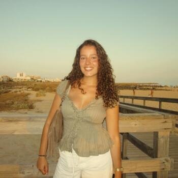 Babysitter Lisbon: Leonor