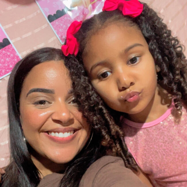 Babá em Niterói: Jéssica