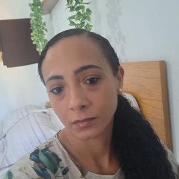 Babá Guarulhos: Leticia
