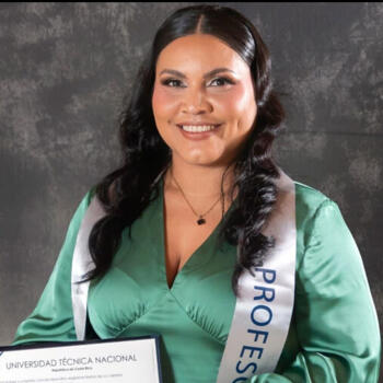Babysitter San Antonio de Tejar: Cynthia Vanessa