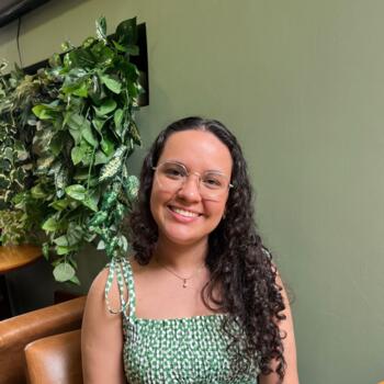 Babysitter Goiânia: Taynara