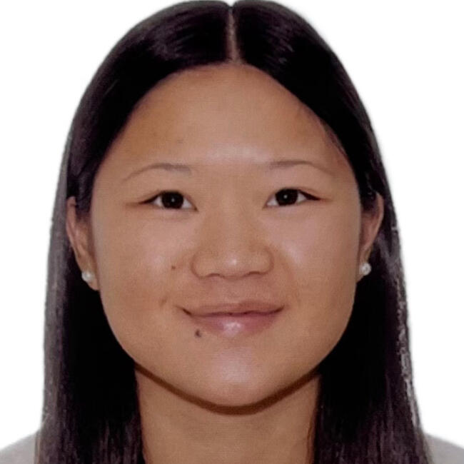 Babysitter in Girona: Marta