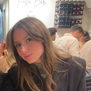 Babysitter in Aubagne: Noémie