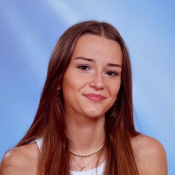 Babysitter in Caen: Jeanne