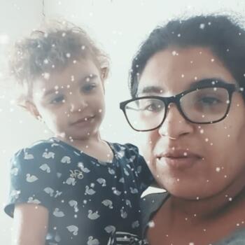 Babysitting job in Guaratinguetá: babysitting job Amanda