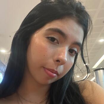 Babysitter in Fortaleza: Yasmin