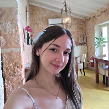 Babysitter in San Antonio de Tejar: Michelle