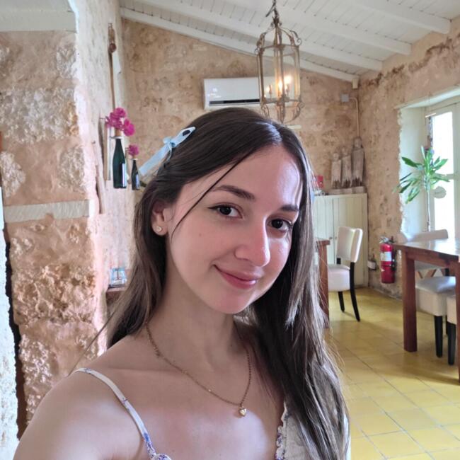 Babysitter in San Antonio de Tejar: Michelle