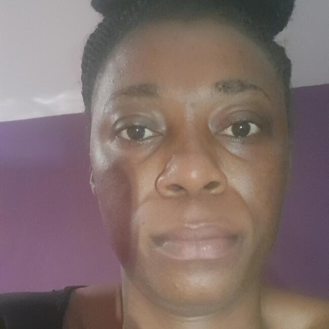 位于新加坡的全职保姆: Manh prisca