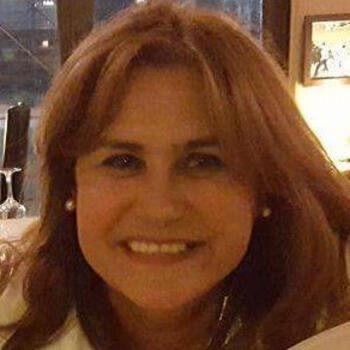 Babysitter in Vila Nova de Gaia: FATIMA