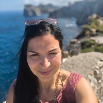 Emploi de baby-sitting à Zurich: job de garde d'enfants Monica Maria