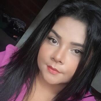 Babysitter in Maracanaú: Riviane Serpa