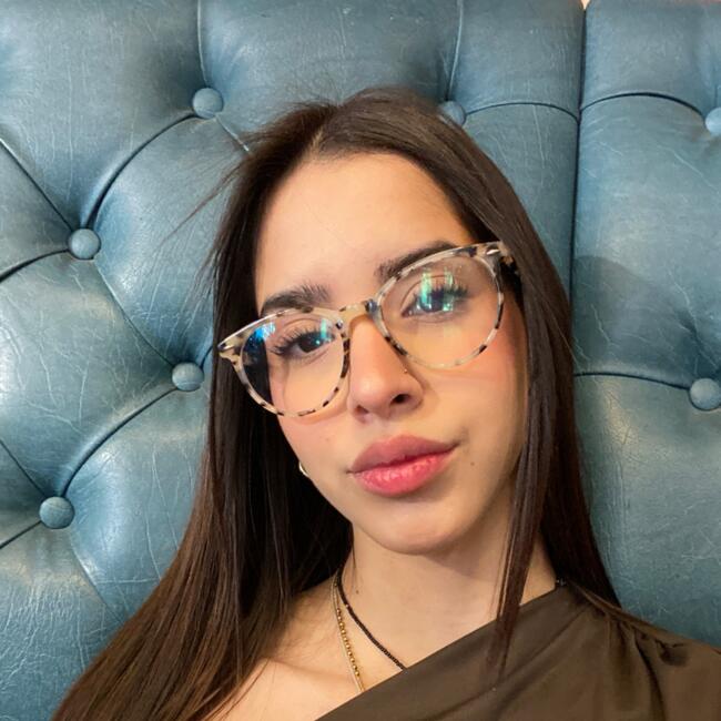 Babysitter in Estación Colina: Ariadne Medina