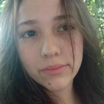 Babysitter in Moreno: Olivia