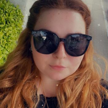 Babysitter in London: Beth