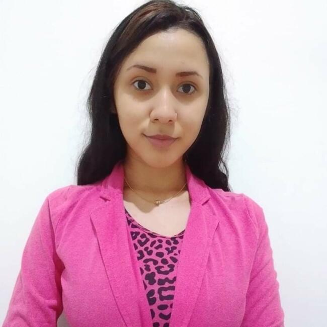 Babysitter in Panama City: Nicole