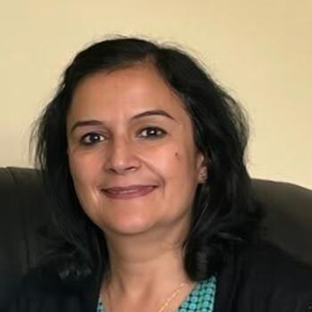 Babysitter Surrey: Rashmi