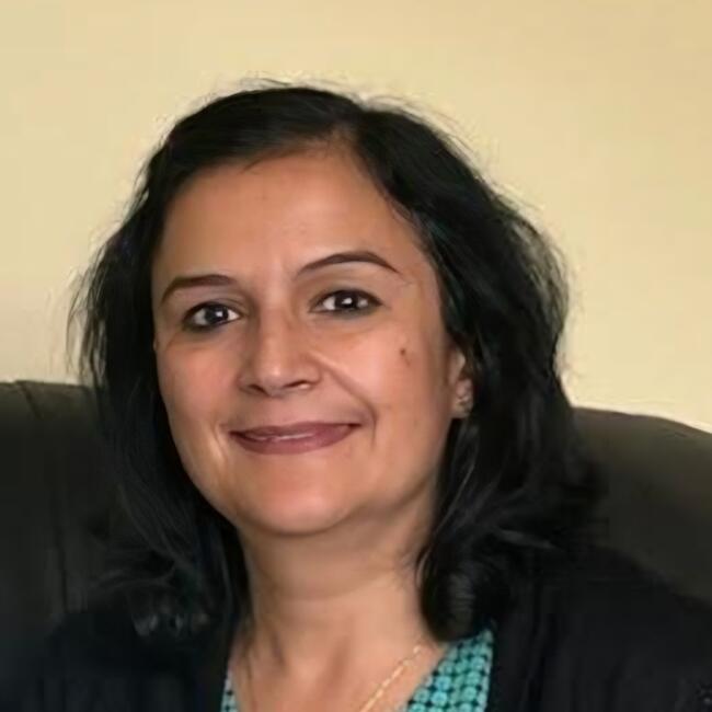 Baby-sitter in Surrey: Rashmi