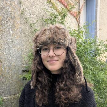 Babysitter in Angoulême: Nina