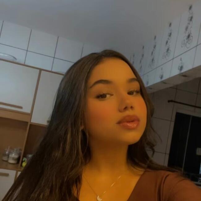 Babá em Angra dos Reis: Cassiane