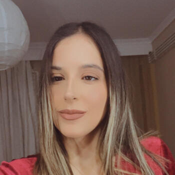 Babysitter in Peraía: Dimitra