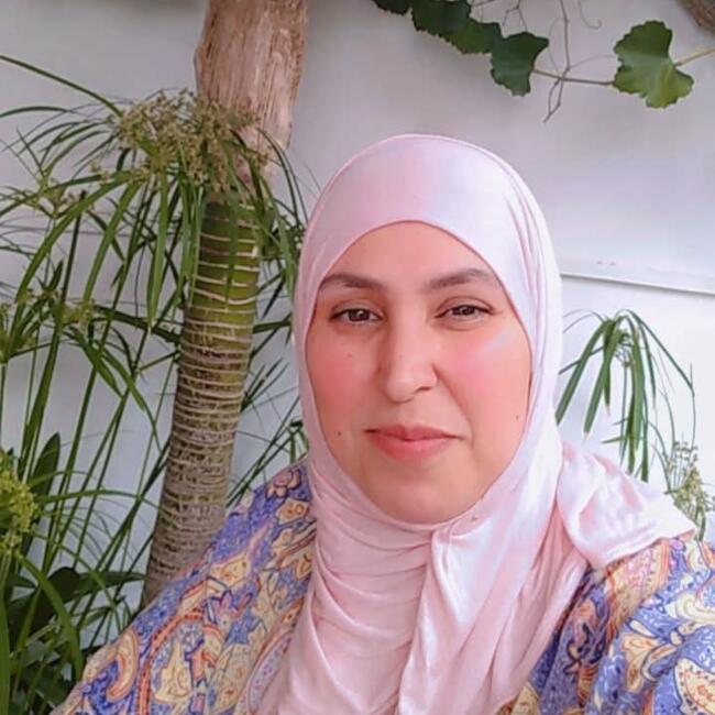 مربية أطفال في مكناس: Hanane