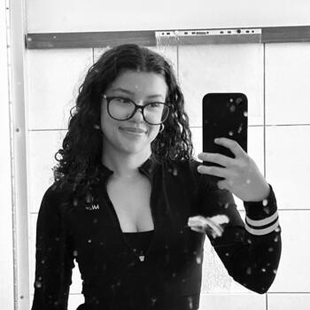 Niñera en San José: Valeria