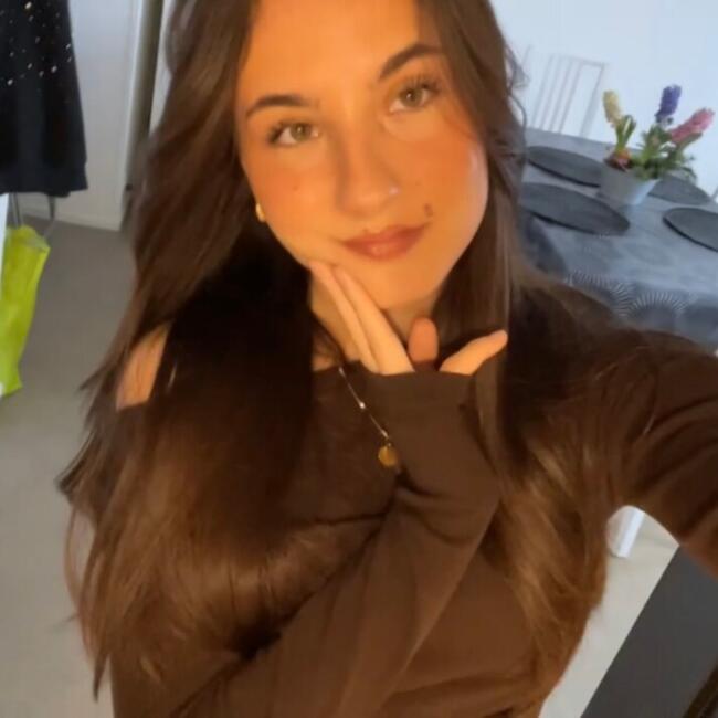 Babysitter in Alfortville: Luna