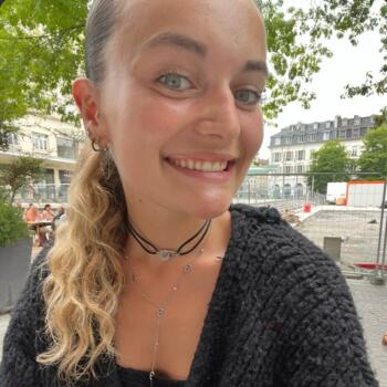 Babysitter in Bordeaux: Juliette