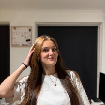 Oppas in Nieuw-Vennep: Emily