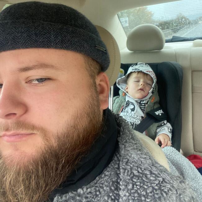 Babysitting job in Northampton: Grigore