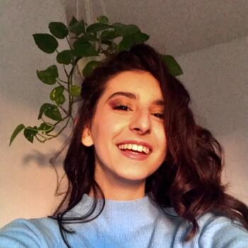 Babysitter a Prato: Elena