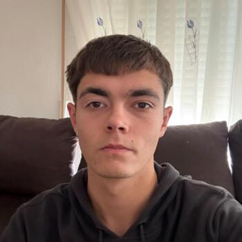 Canguro en Guadalajara: Iker