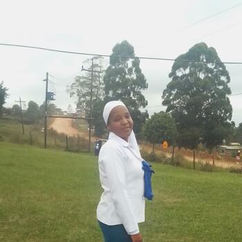 Babysitter Pietermaritzburg: Nompumelelo
